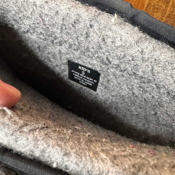 LL Bean Northwoods Winter Snow Boots Wool Lined Black Pink Girls size 5 - Picture 2 of 7